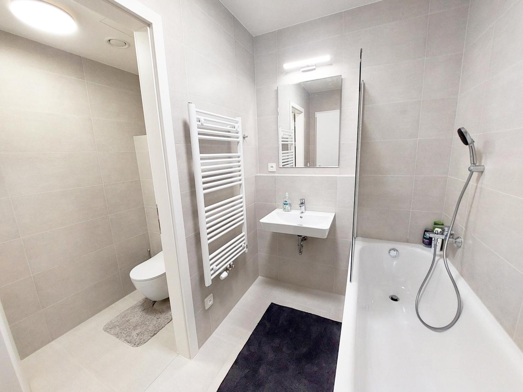 Apartment Tusarova Comfort Apartment, Center, Parking! *