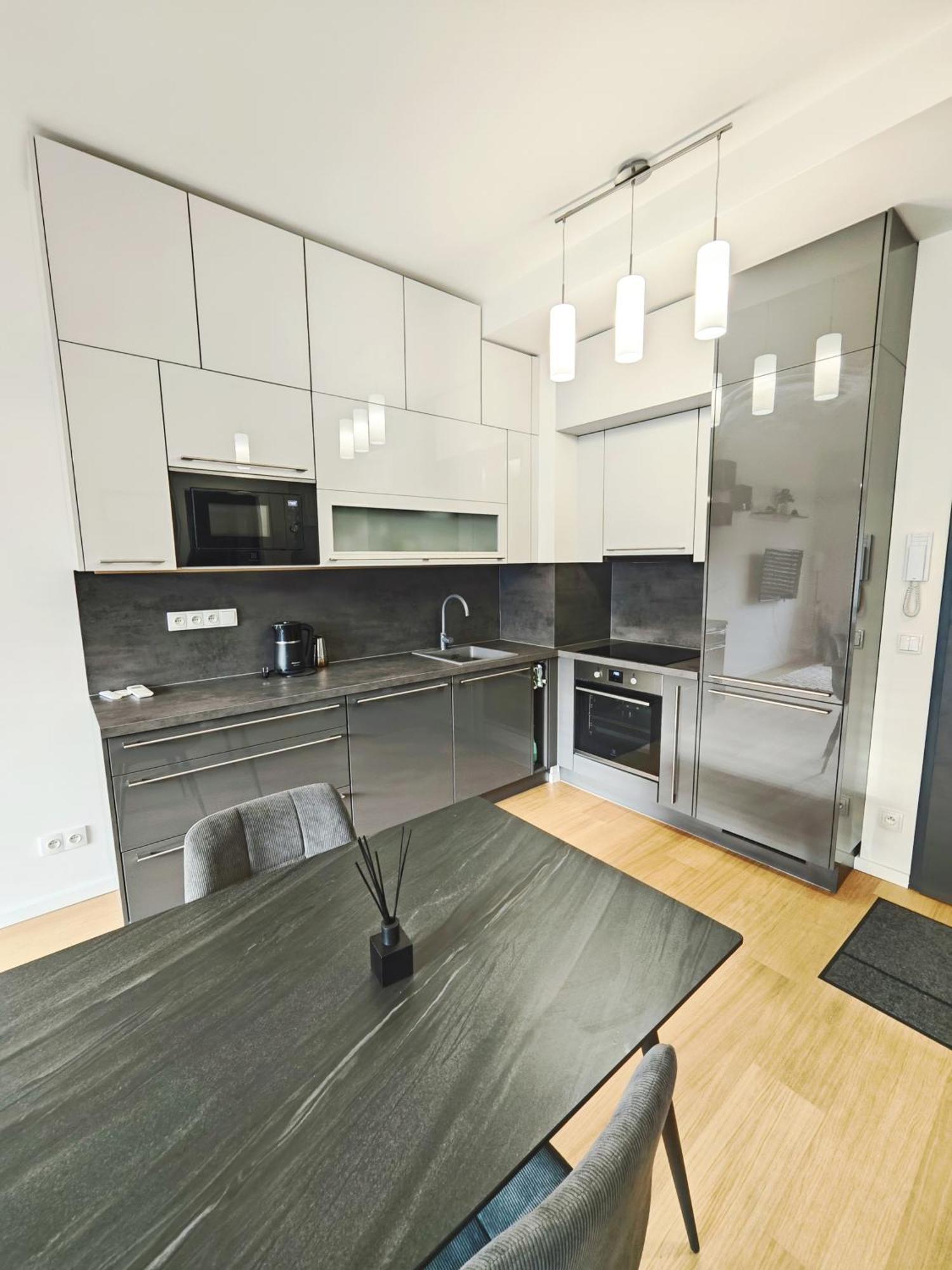 Tusarova Comfort Apartment, Center, Parking! Apartment